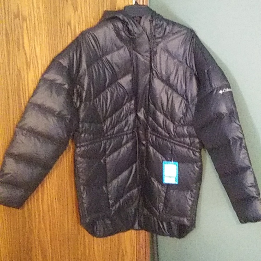 NWT Women's Columbia Down Hooded Coat